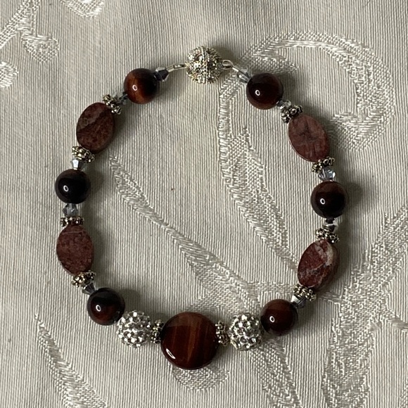 Handcrafted Red Tiger’s Eye and Jasper Glitter Ball Bracelet - Picture 1 of 6